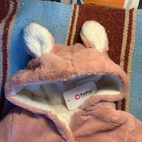 🌶 3/$30 NWT Infants Reversible Plush Hoodie - Picture 2 of 7